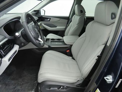 Used 2026 Acura MDX w/ Technology Package FWD image 19
