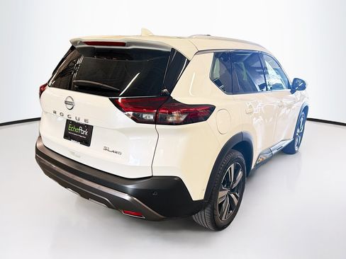 Used 2023 Nissan Rogue SL w/ SL Premium Package AWD/4WD image 9