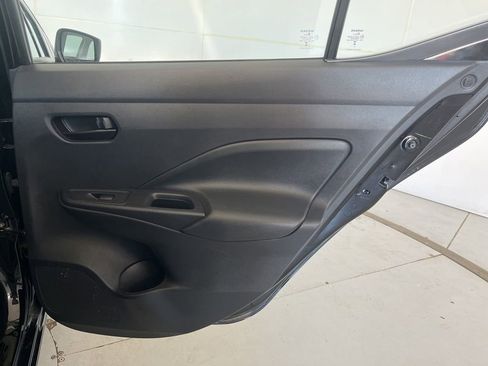Used 2025 Nissan Versa S FWD image 21