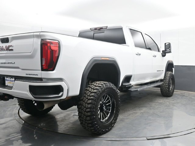 Used 2020 GMC Sierra 2500 Denali w/ Denali Ultimate Package AWD/4WD image 14