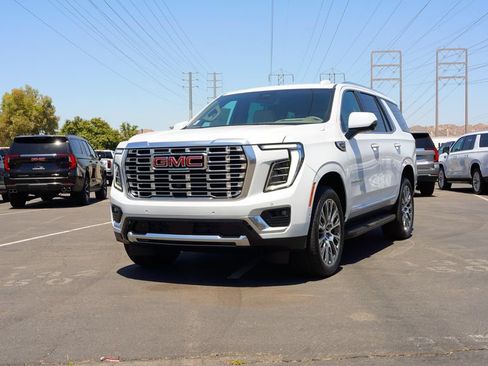 New 2026 GMC Yukon Denali AWD/4WD image 2