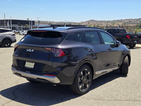 New 2026 Kia Sportage SX FWD image 18