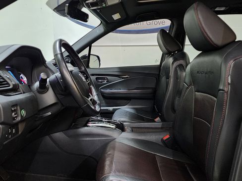 Used 2021 Honda Pilot Black Edition image 13