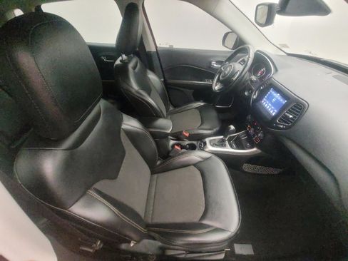 Used 2019 Jeep Compass Latitude image 21