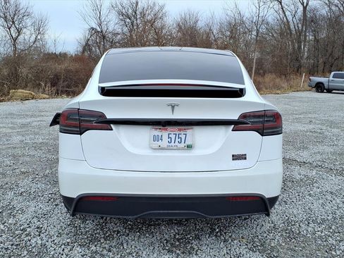 Used 2022 Tesla Model X Plaid image 31
