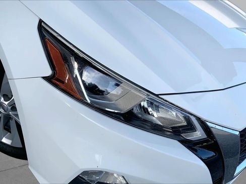 Used 2019 Nissan Altima 2.5 S FWD image 27