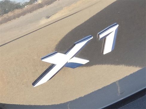 Used 2021 BMW X1 sDrive28i w/ Convenience Package image 11