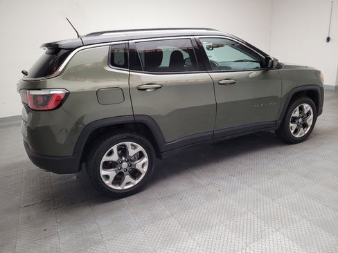 Used 2019 Jeep Compass Limited AWD/4WD image 10