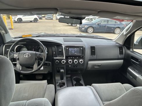 Certified 2019 Toyota Sequoia SR5 image 23