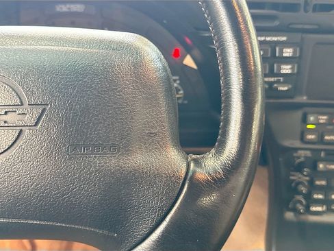 Used 1994 Chevrolet Corvette Convertible RWD image 13