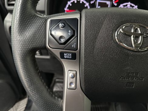 Used 2022 Toyota 4Runner SR5 Premium w/ Moonroof Package image 15