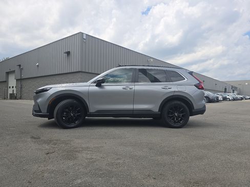 Used 2023 Honda CR-V Sport image 11