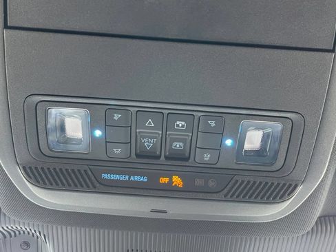 Used 2025 Ford Explorer ST AWD/4WD image 19