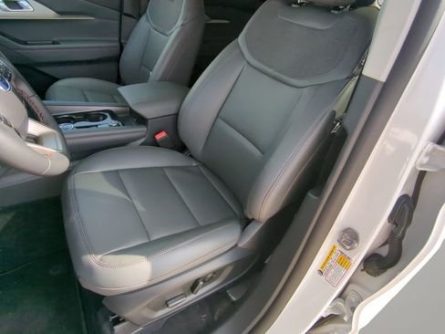New 2026 Ford Explorer Active w/ Active Comfort Package RWD image 54