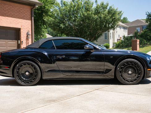 Used 2020 Bentley Continental GT AWD/4WD image 10