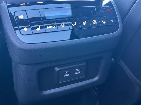 New 2026 INFINITI QX60 Sport image 16