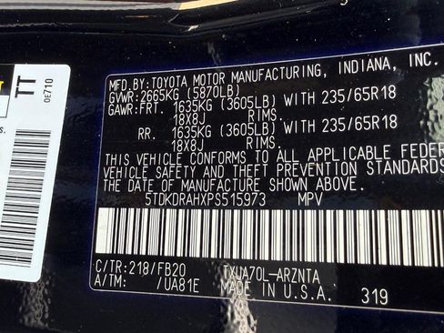Used 2023 Toyota Highlander LE FWD image 24
