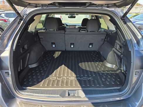 Certified 2024 Subaru Outback Premium AWD/4WD image 17