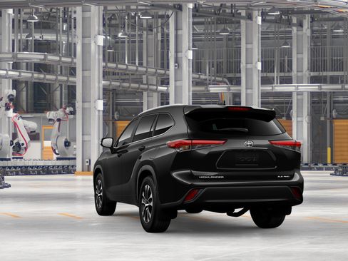 New 2026 Toyota Highlander XLE AWD/4WD image 9