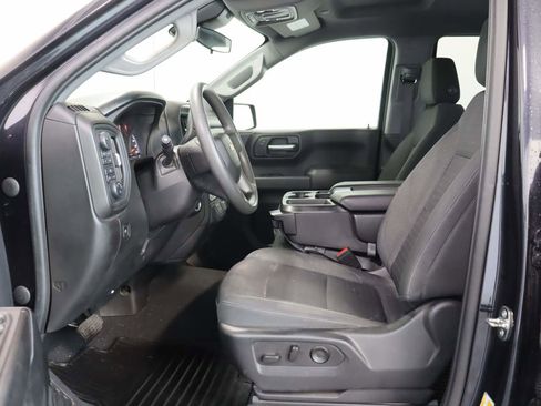 Certified 2022 Chevrolet Silverado 1500 Custom image 8