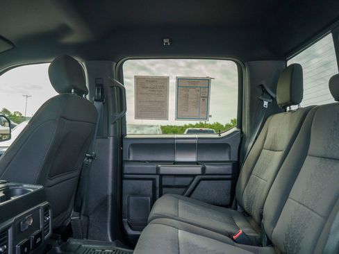 Used 2020 Ford F150 XLT w/ Equipment Group 302A Luxury AWD/4WD image 19
