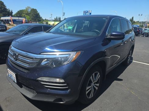 Used 2018 Honda Pilot EX image 1