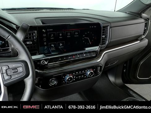 Used 2024 GMC Sierra 1500 Elevation image 12