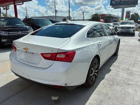Used 2018 Chevrolet Malibu LT FWD image 6