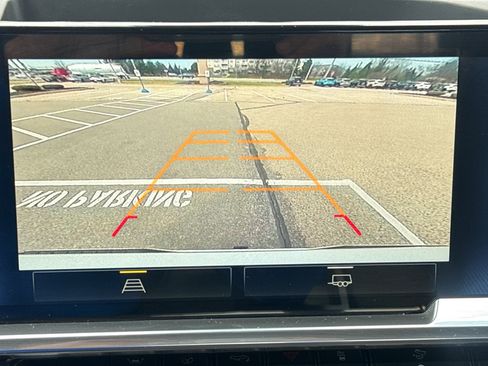 Used 2024 Chevrolet Silverado 1500 RST w/ Z71 Off-Road Package image 39