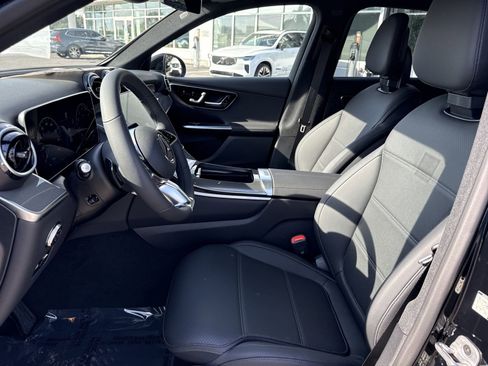 New 2026 Mercedes-Benz GLC 300 image 10