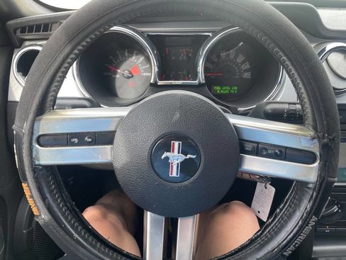 Used 2006 Ford Mustang GT Premium image 36