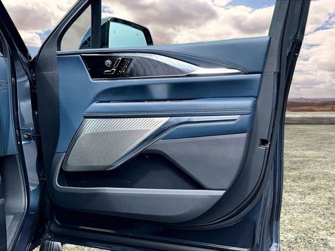 Certified 2026 Cadillac Escalade IQ Sport 2 w/ LPO, Floor Liner Package AWD/4WD image 29