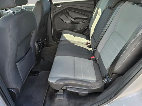 Used 2016 Ford Escape SE w/ Equipment Group 201A AWD/4WD image 41