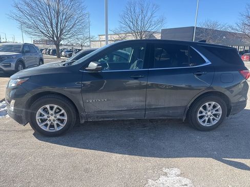 Used 2019 Chevrolet Equinox LT image 3