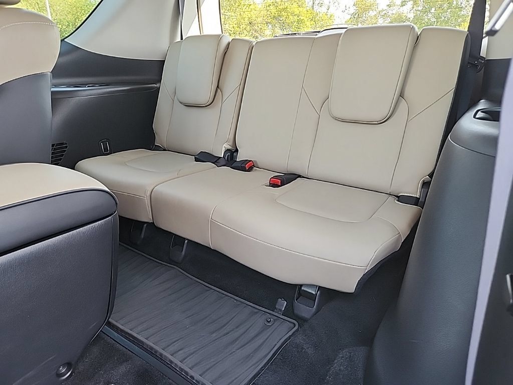 Used 2023 INFINITI QX80 Premium Select w/ Cargo Package AWD/4WD image 34
