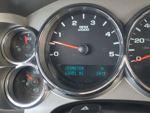 Used 2013 Chevrolet Silverado 2500 LT w/ Interior Plus Package image 18