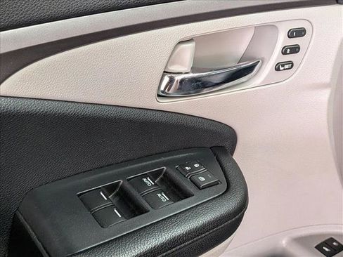 Used 2019 Honda Pilot EX-L image 12