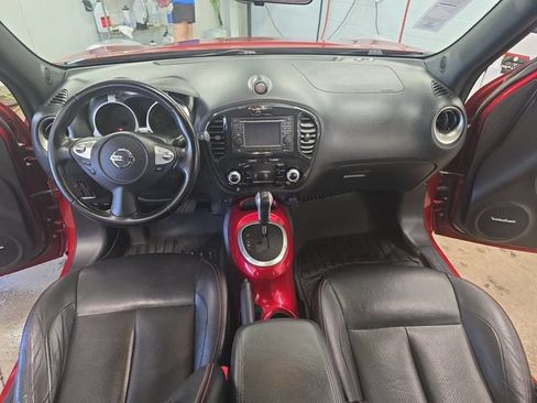 Used 2013 Nissan Juke SL FWD image 14