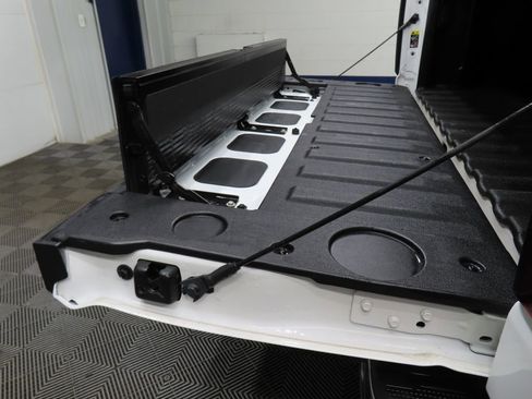 Used 2020 GMC Sierra 1500 SLT w/ SLT Premium Plus Package image 40