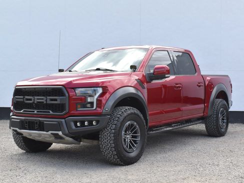 Used 2018 Ford F150 Raptor w/ Equipment Group 802A Luxury AWD/4WD image 47