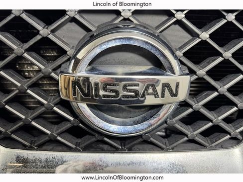 Used 2015 Nissan Frontier SV w/ SV Value Truck Package image 12