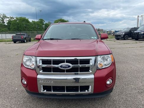 Used 2011 Ford Escape Limited w/ 302A Rapid Spec Order Code AWD/4WD image 2