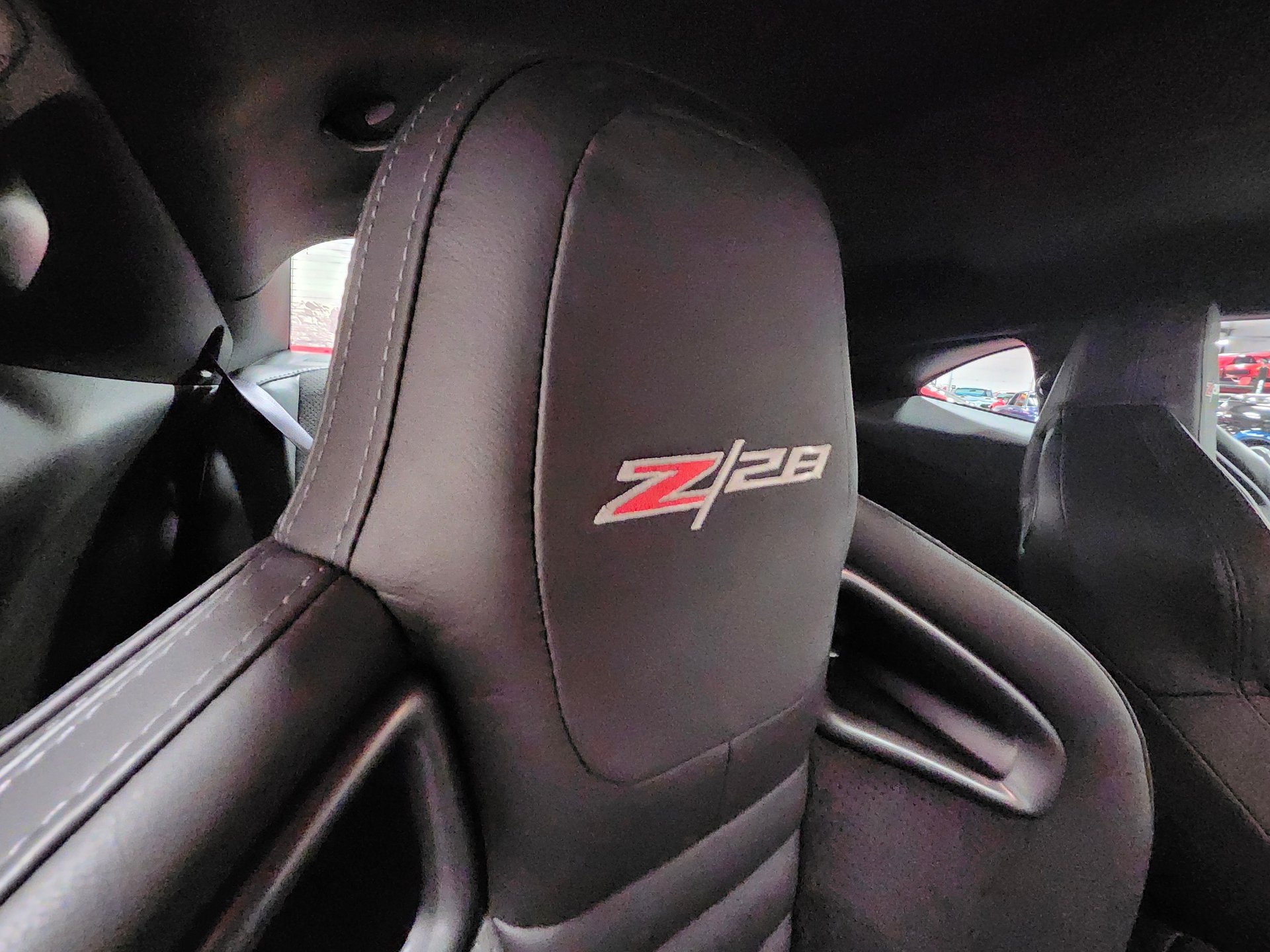 Used 2015 Chevrolet Camaro Z/28 RWD image 32