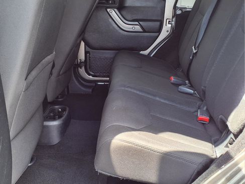 Used 2016 Jeep Wrangler Unlimited Sport w/ Quick Order Package 24S image 12