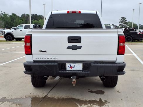 Used 2018 Chevrolet Silverado 1500 W/T RWD image 7