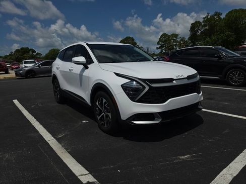 Certified 2024 Kia Sportage EX FWD image 1