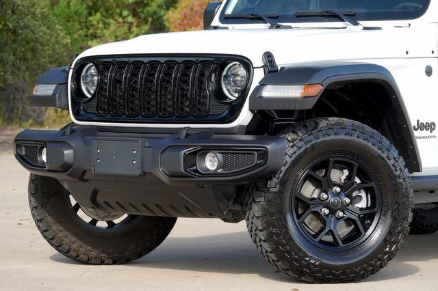 Used 2025 Jeep Wrangler Unlimited Sport AWD/4WD image 23