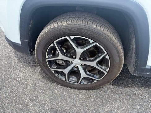 Used 2024 Jeep Compass Limited AWD/4WD image 53