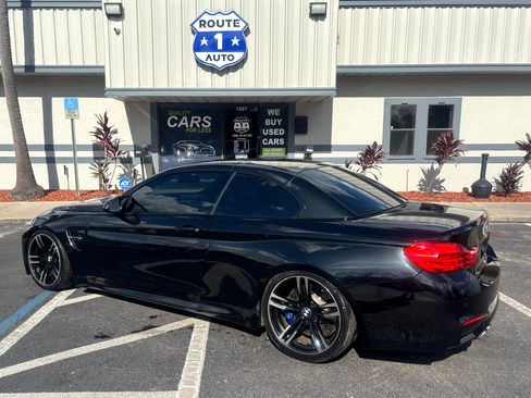 Used 2015 BMW M4 Convertible image 4