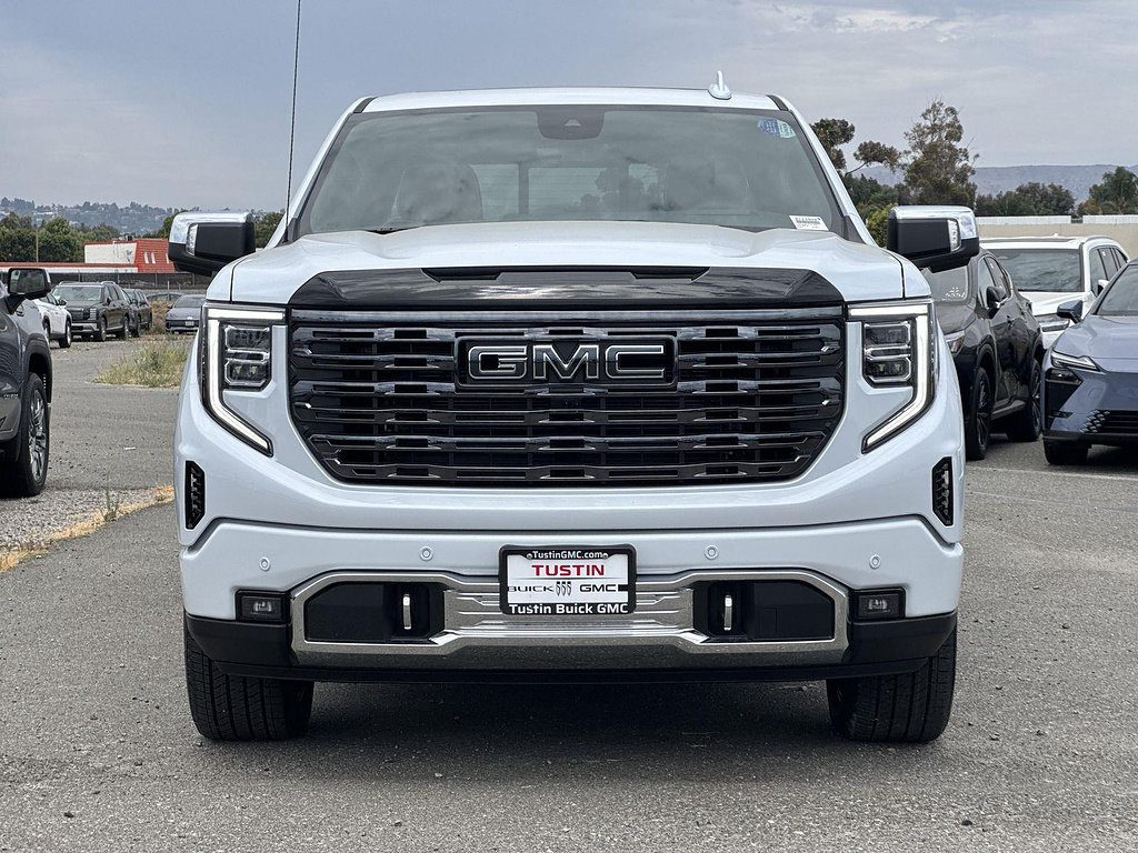 New 2026 GMC Sierra 1500 Denali Ultimate w/ LPO, Black Badging Package AWD/4WD image 2